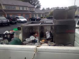 Best Carpet Removal and Disposal  in New Paris, IN